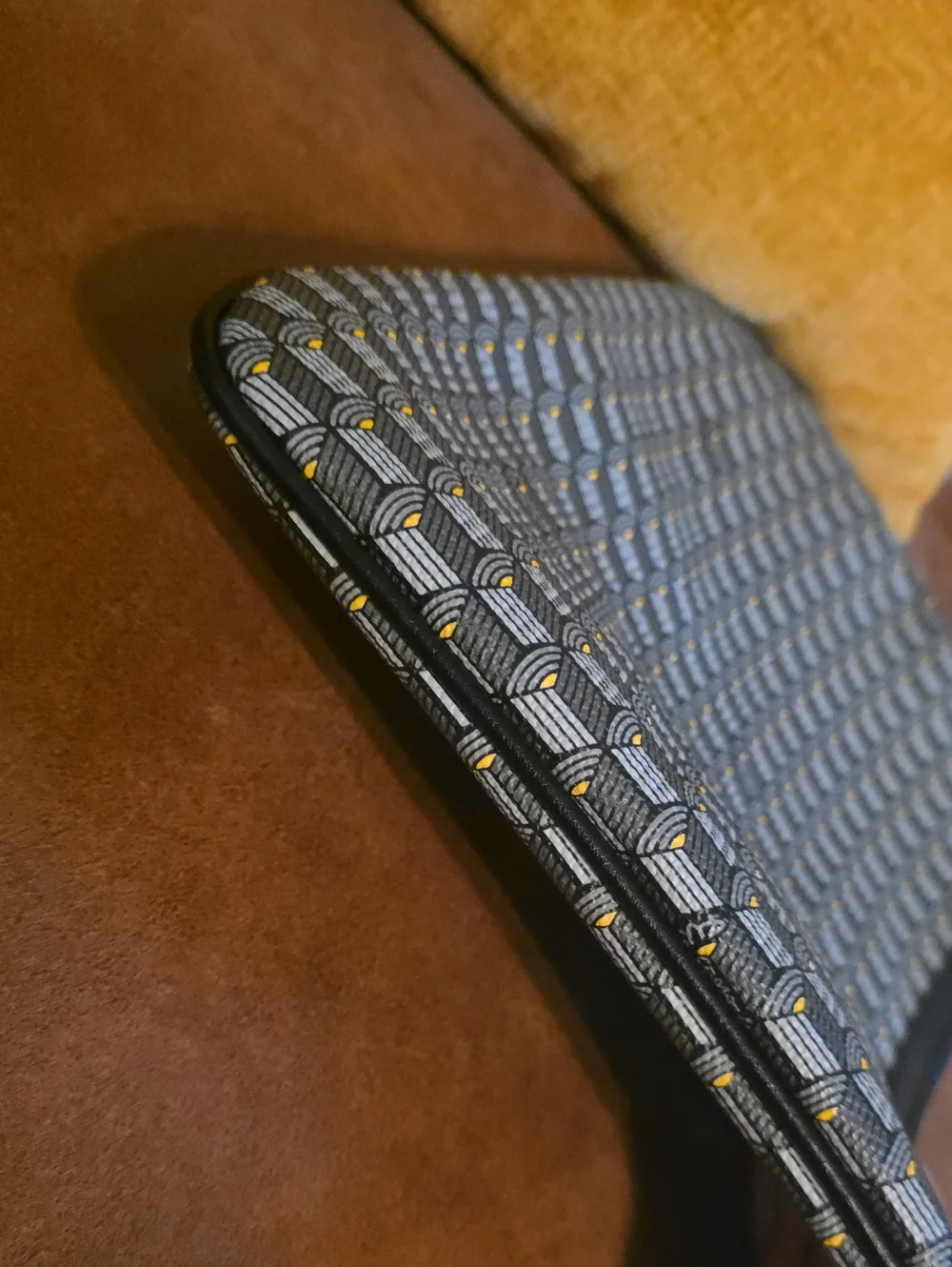 4US CESARE PACIOTTI Patterned Clutch Pouch (W) 13.5